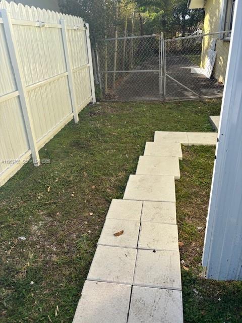 XXX30 SW 21st St, Miami FL 33175 photo 2