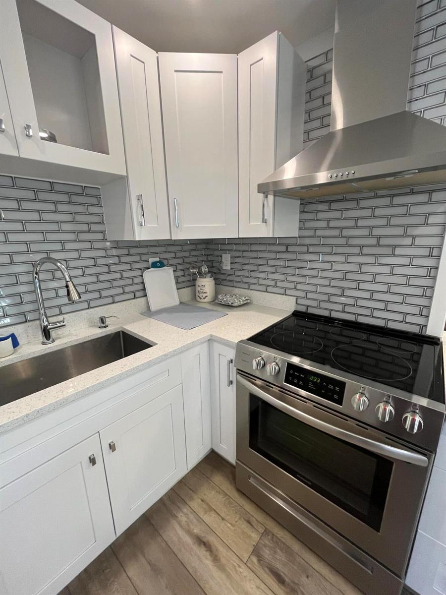 812 Burgundy Q, Delray Beach FL 33484 photo 3