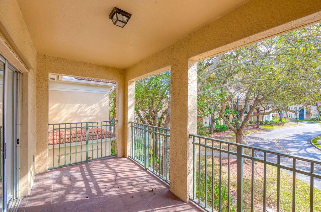 2400 Centergate Dr # 202, Miramar FL 33025 photo 3