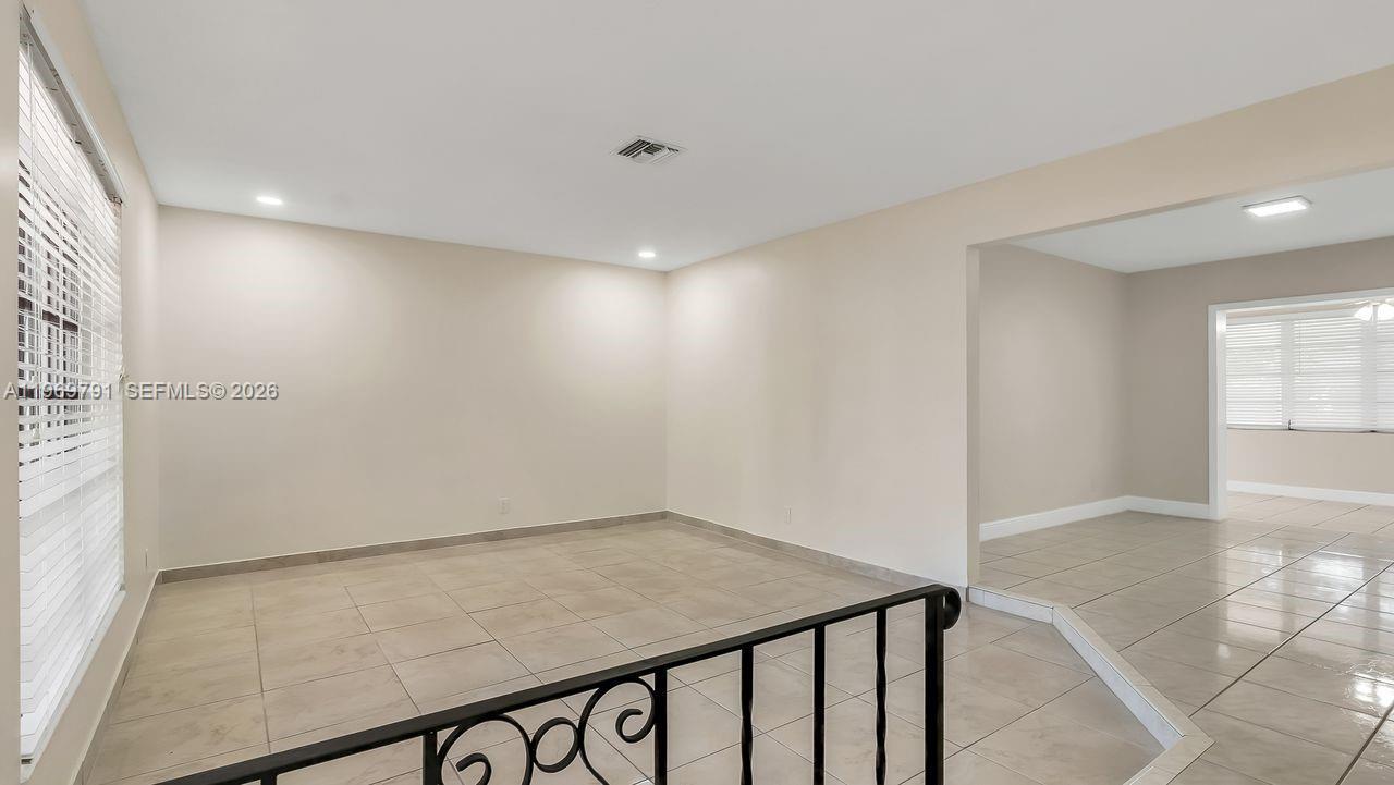 5300 Grant St, Hollywood FL 33021 photo 4