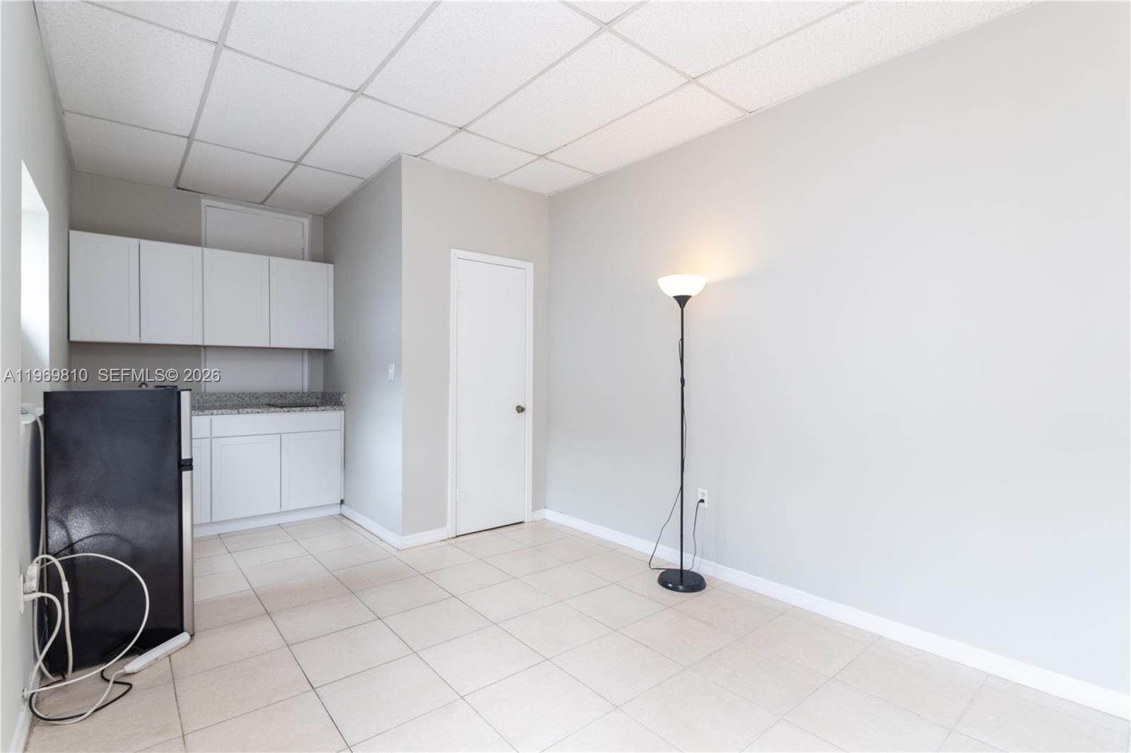 5807 SW 41st St # 2, South Miami FL 33155 photo 3