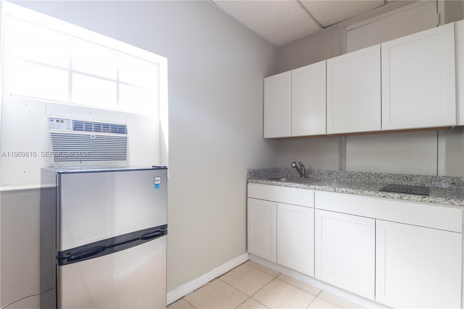5807 SW 41st St # 2, South Miami FL 33155