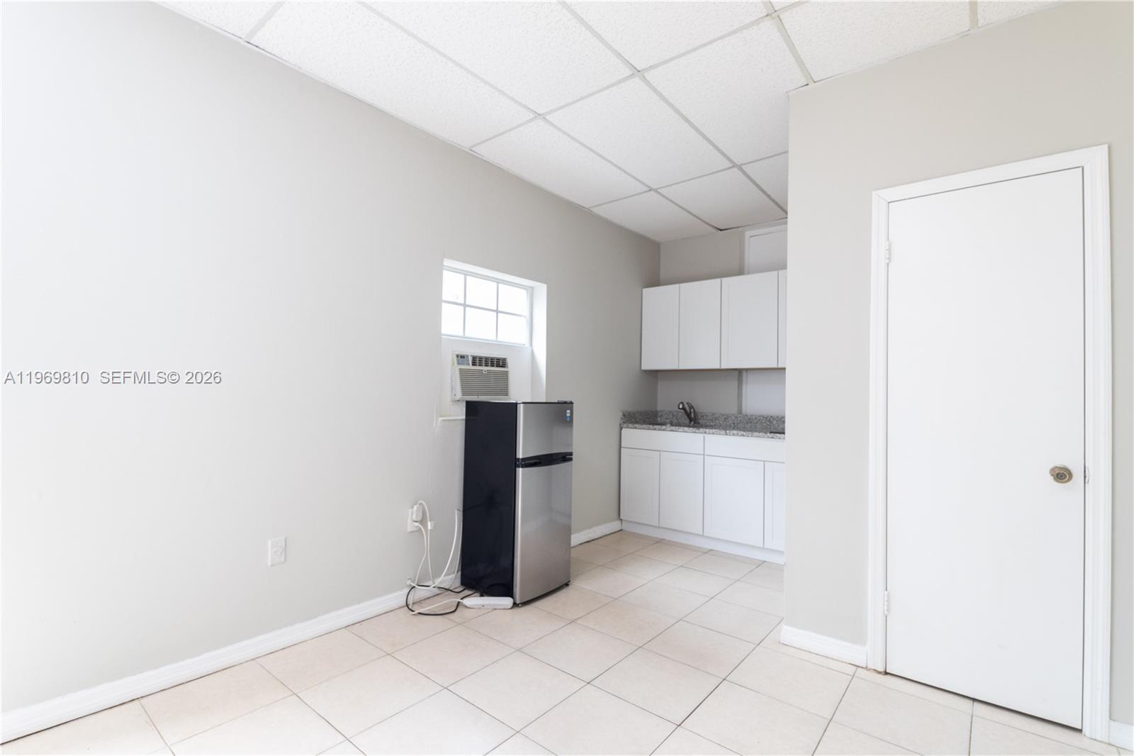 5807 SW 41st St # 2, South Miami FL 33155 photo 5