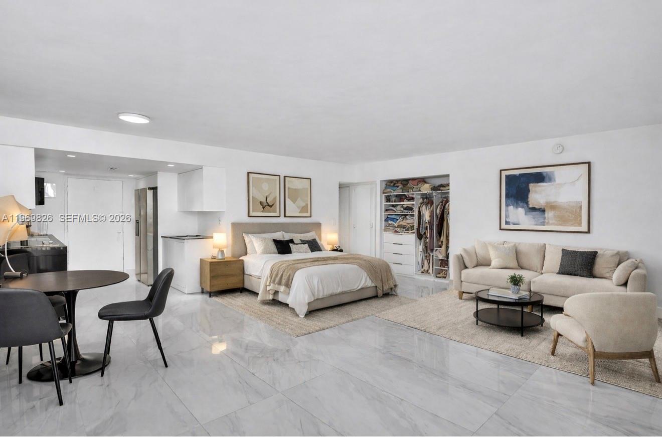 401 Ocean Dr # 1007, Miami Beach FL 33139 photo 2