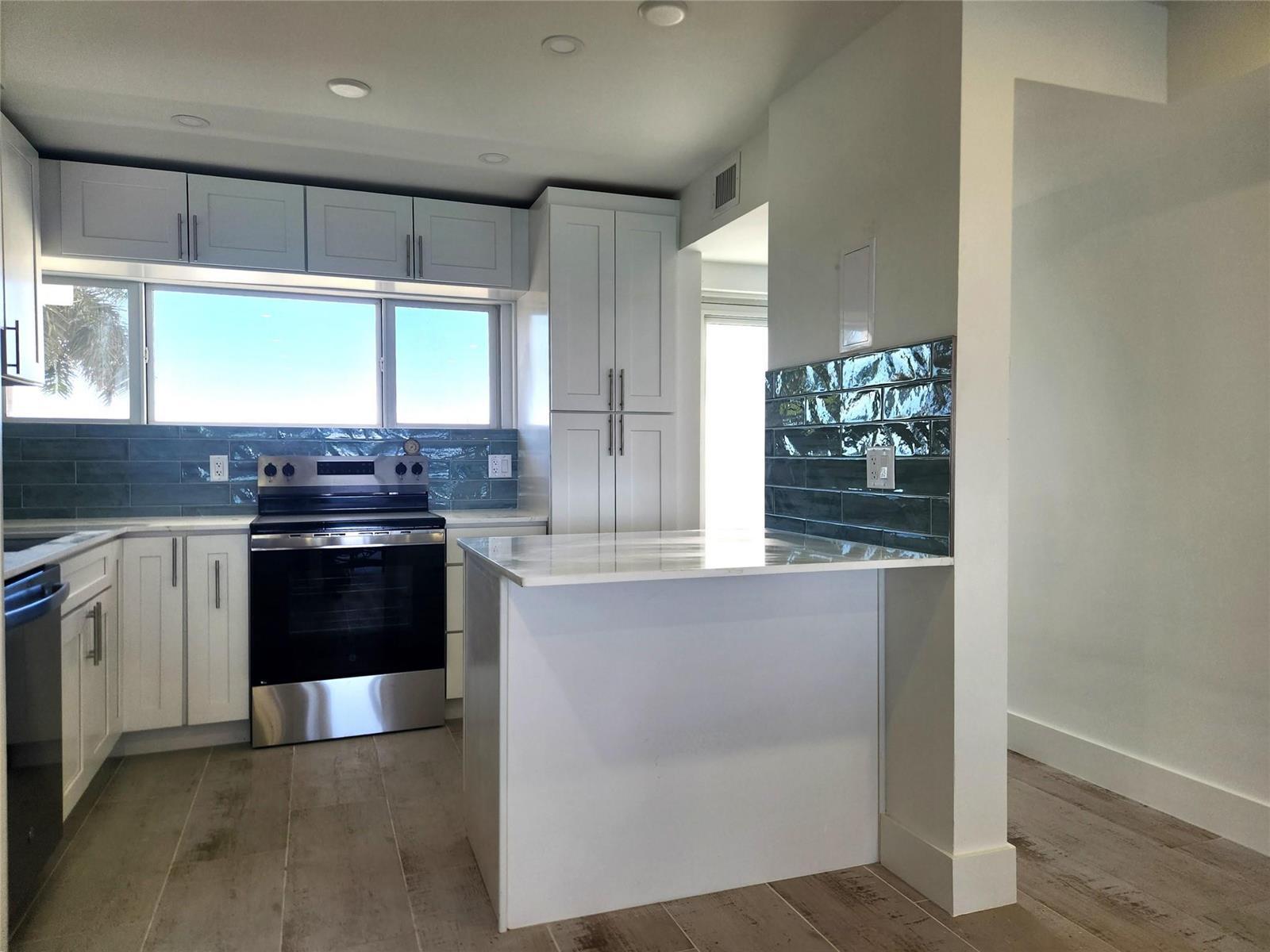 500 SE 21st Avenue # 509, Deerfield Beach FL 33441 photo 3
