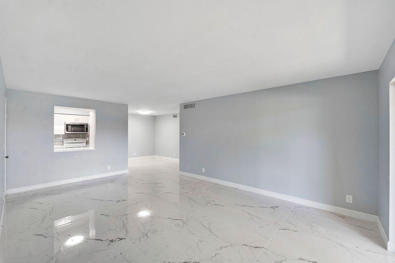 9960 Pineapple Tree Drive # 107, Boynton Beach FL 33436 photo 3