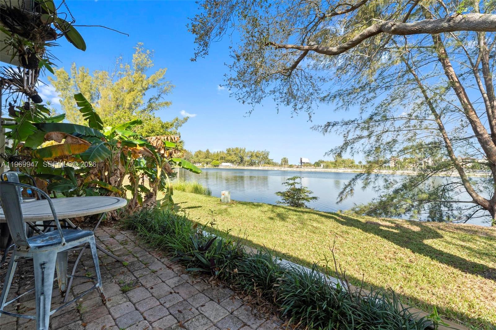 3370 Beau Rivage Dr # B8, Pompano Beach FL 33064 photo 5