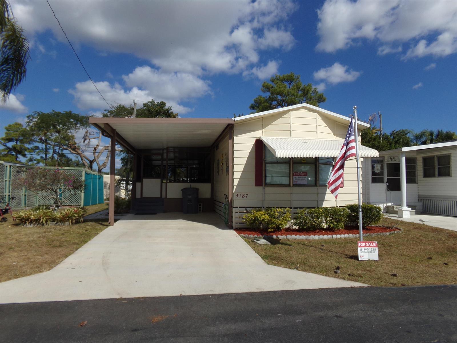 4187 S 88th Court S, Boynton Beach FL 33436
