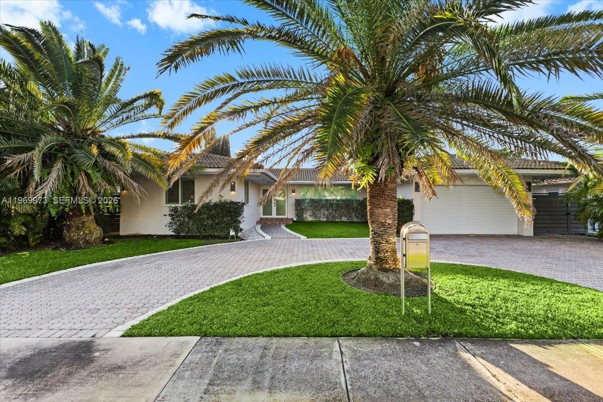 12930 Oleander Rd, North Miami FL 33181 photo 3