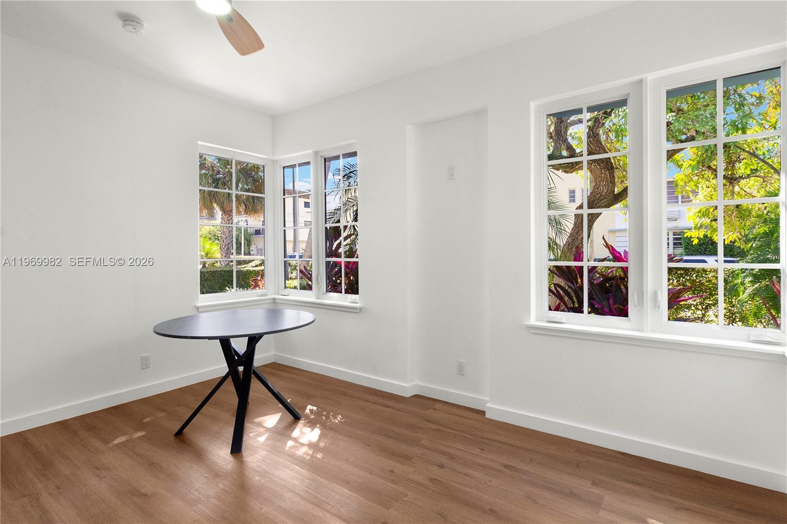 1009 Meridian Ave # 14, Miami Beach FL 33139 photo 3