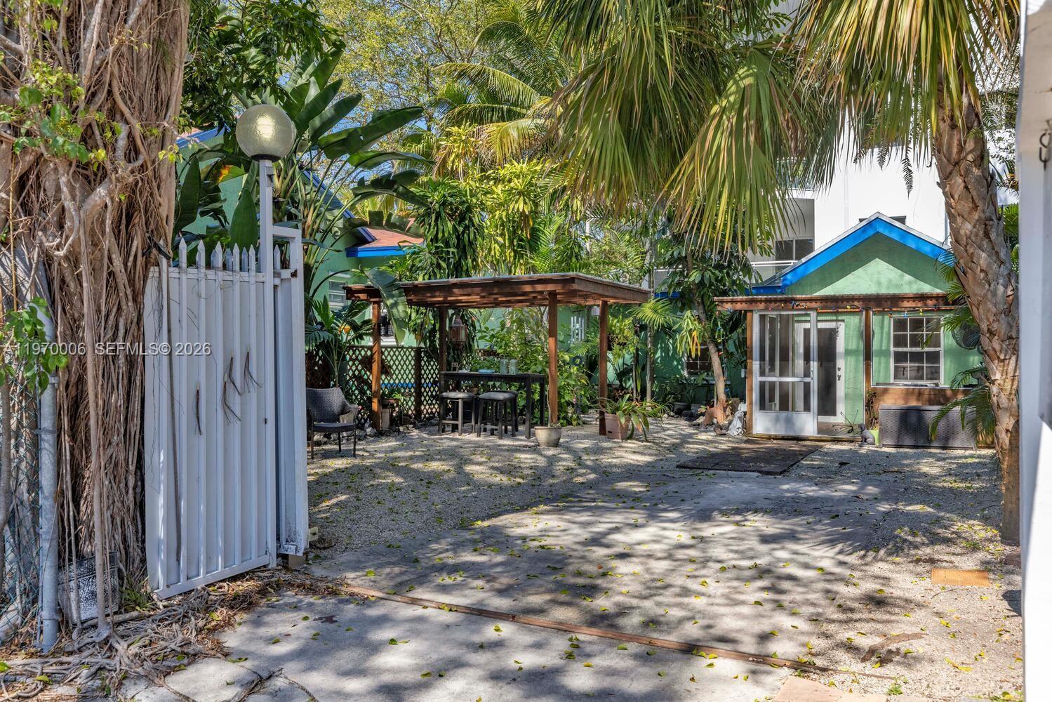 645 NE 62nd St, Miami FL 33138