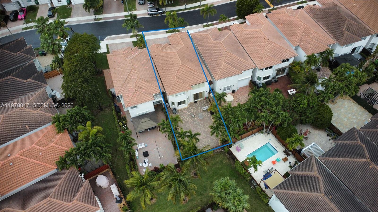 7035 NW 116th Ct, Doral FL 33178 photo 5
