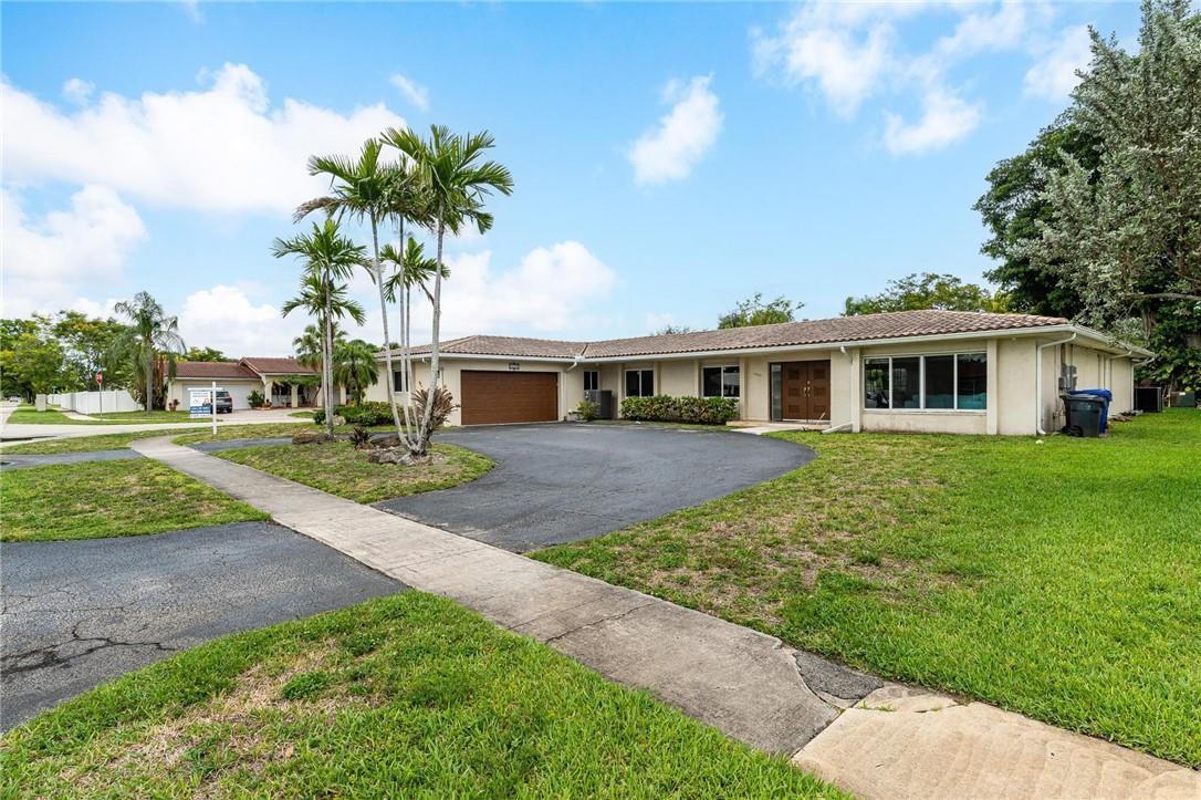 4000 N 41st Court, Hollywood FL 33021 photo 2