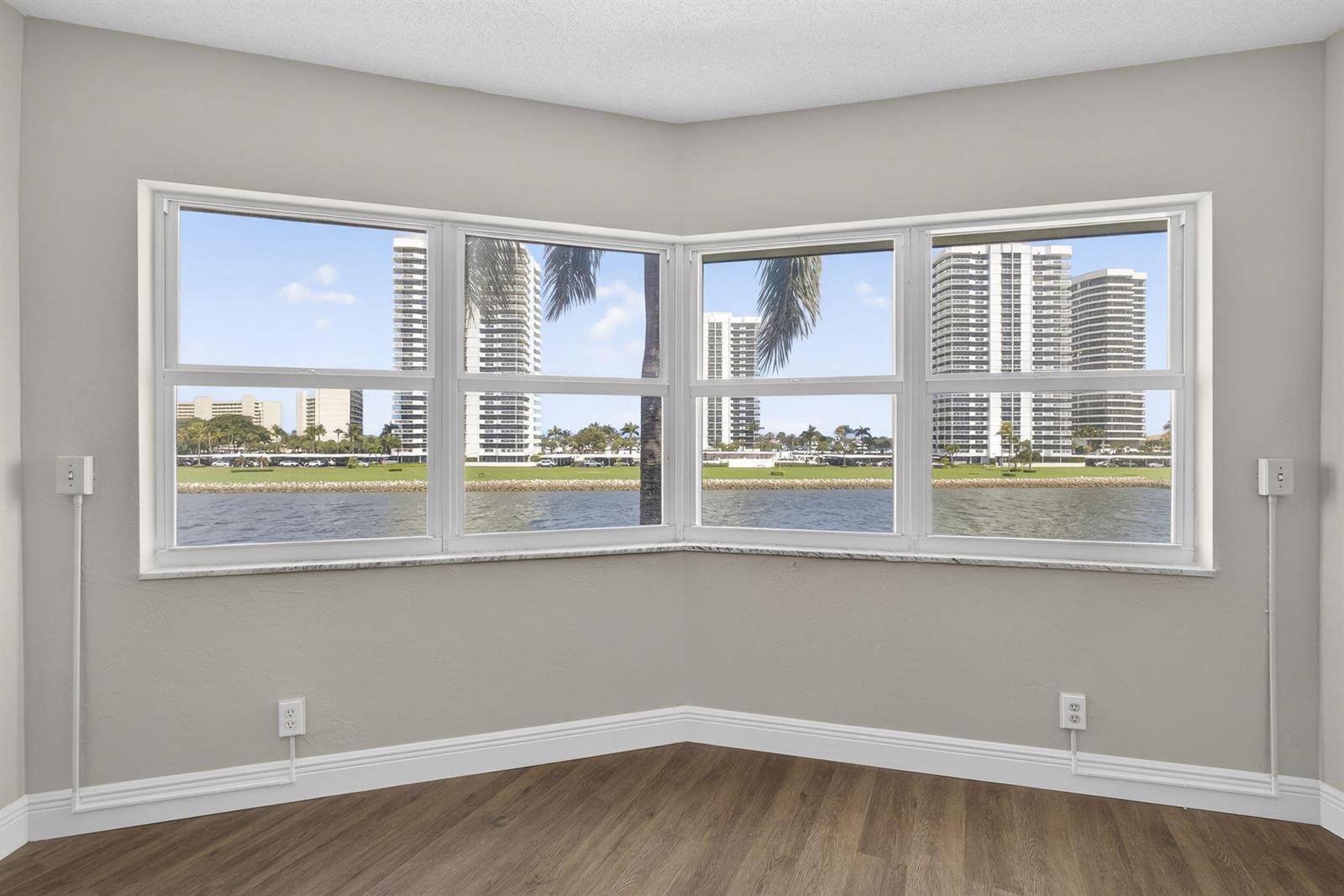 28 Yacht Club Drive # 309, North Palm Beach FL 33408 photo 5