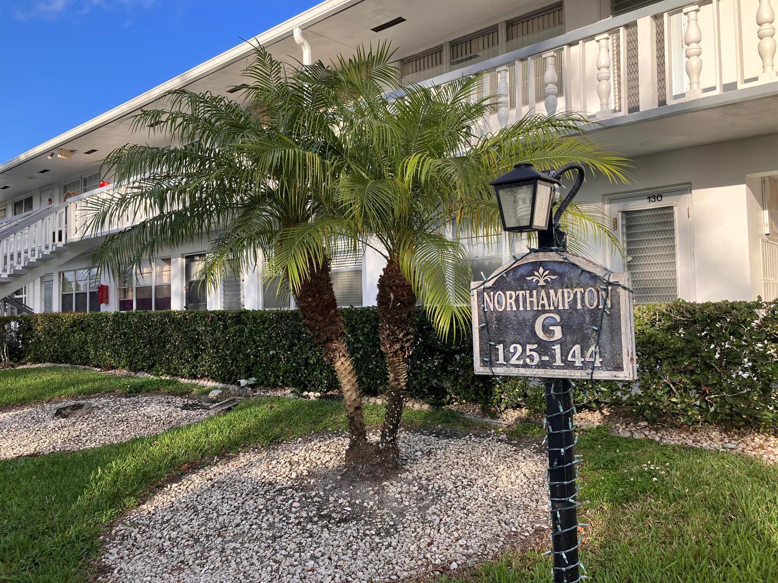 130 Northampton G, West Palm Beach FL 33417 photo 2