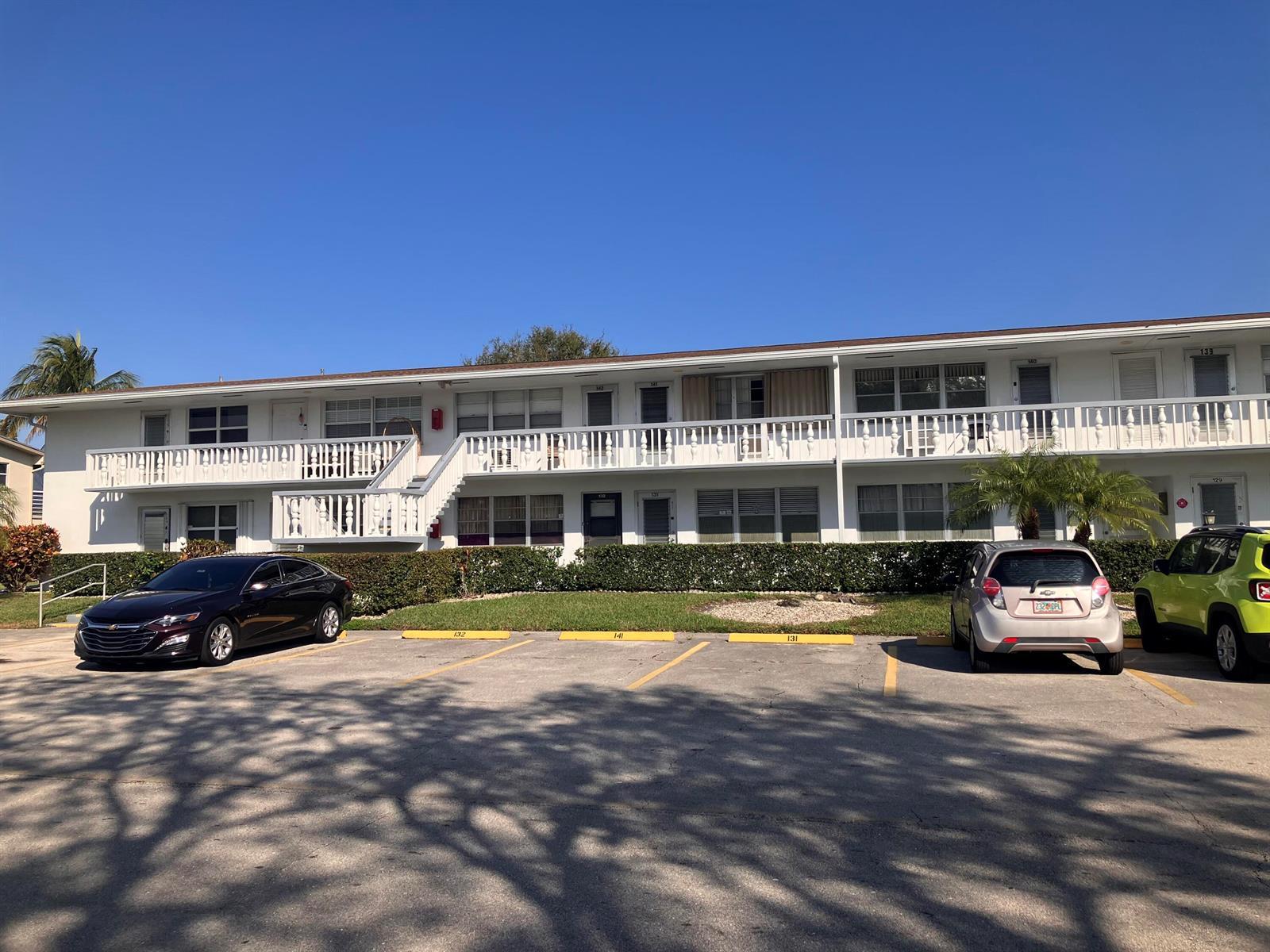 130 Northampton G, West Palm Beach FL 33417