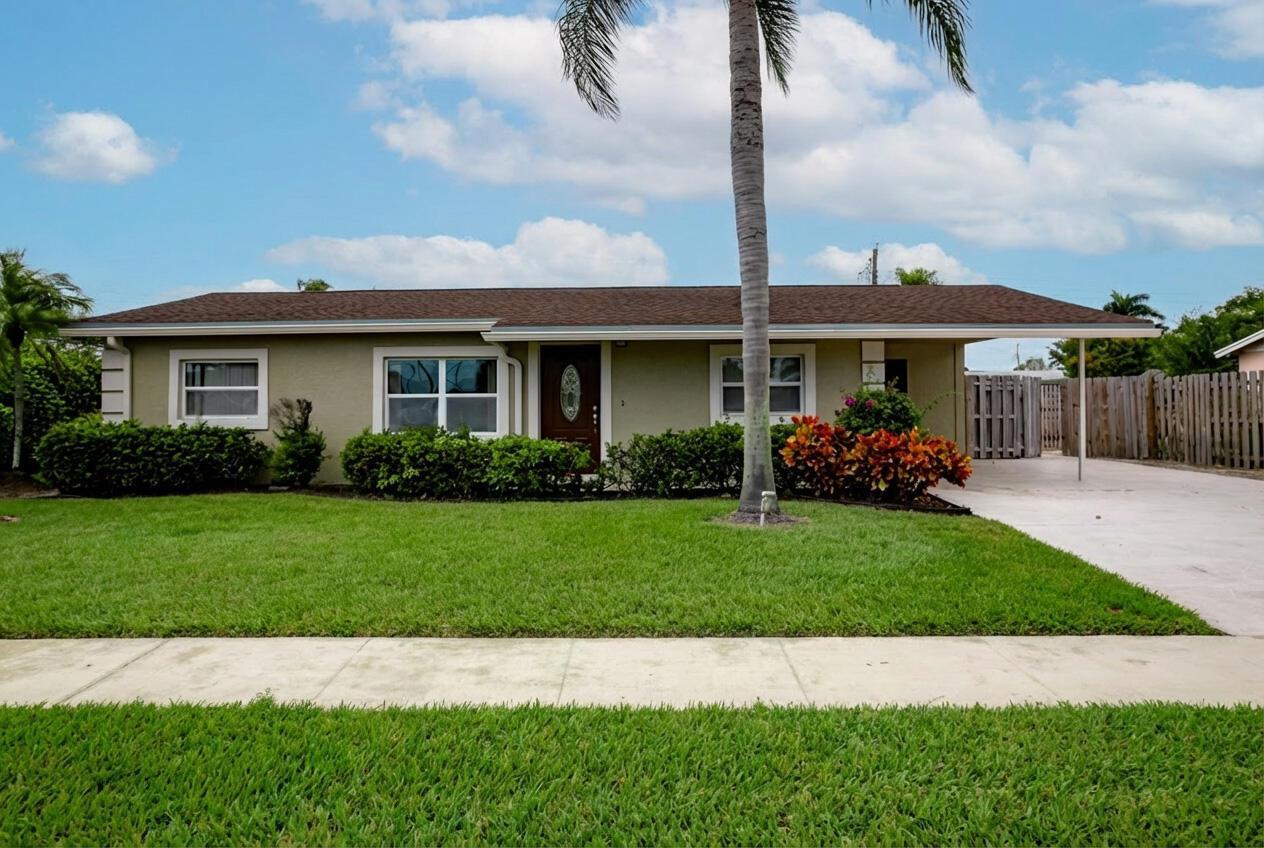 425 Palo Alto Drive, Palm Springs FL 33461 photo 4