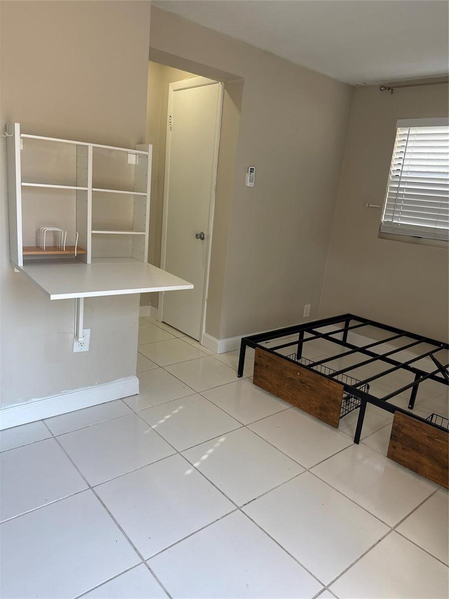 299 SE 12th Avenue, Deerfield Beach FL 33441 photo 3