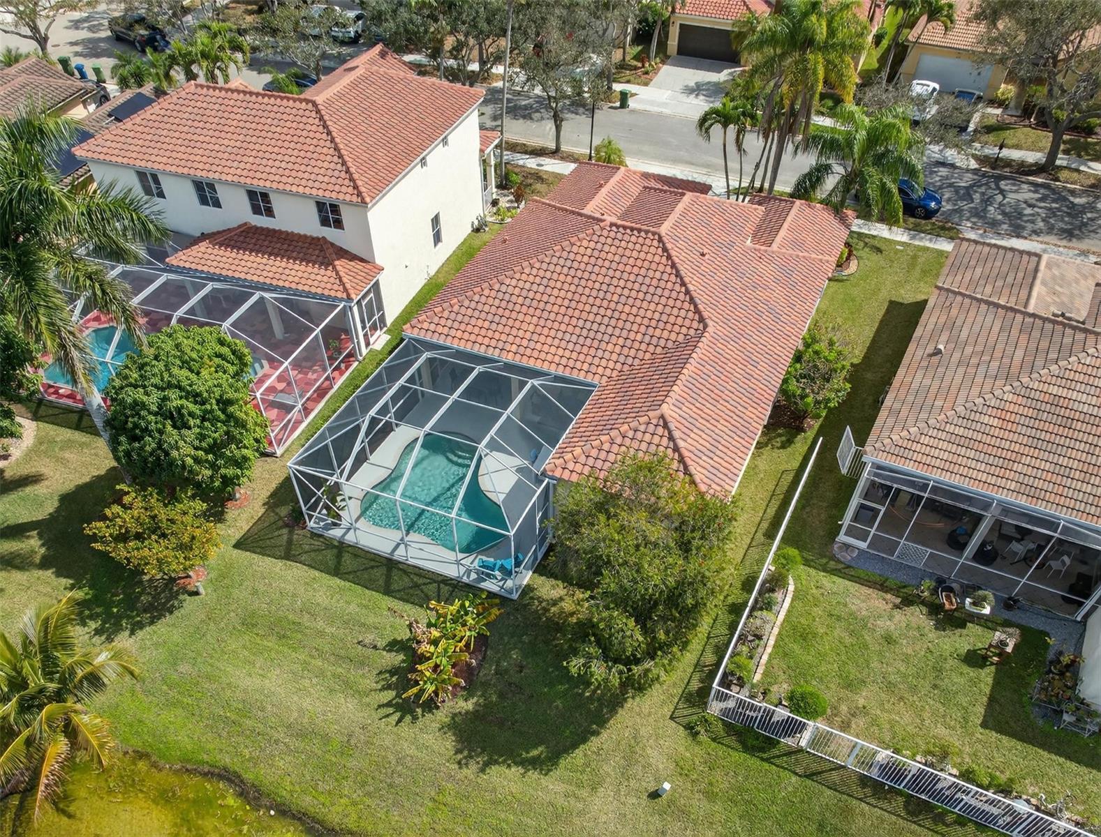 4042 Pinewood Lane, Weston FL 33331 photo 4