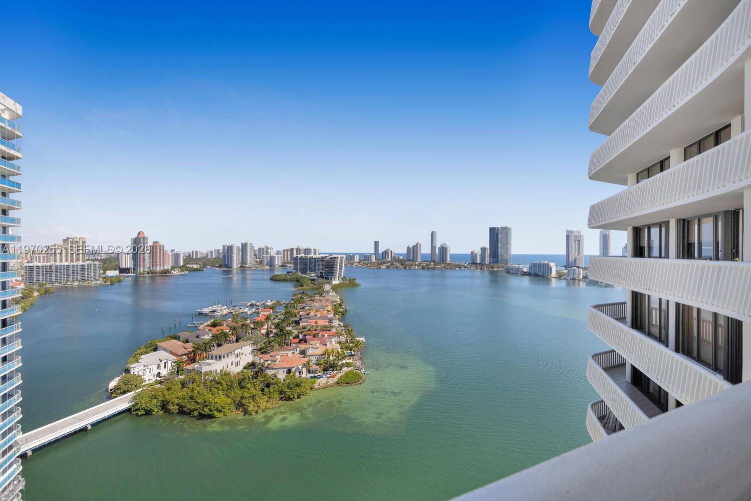 3000 Island Blvd # 2504, Aventura FL 33160 photo 2