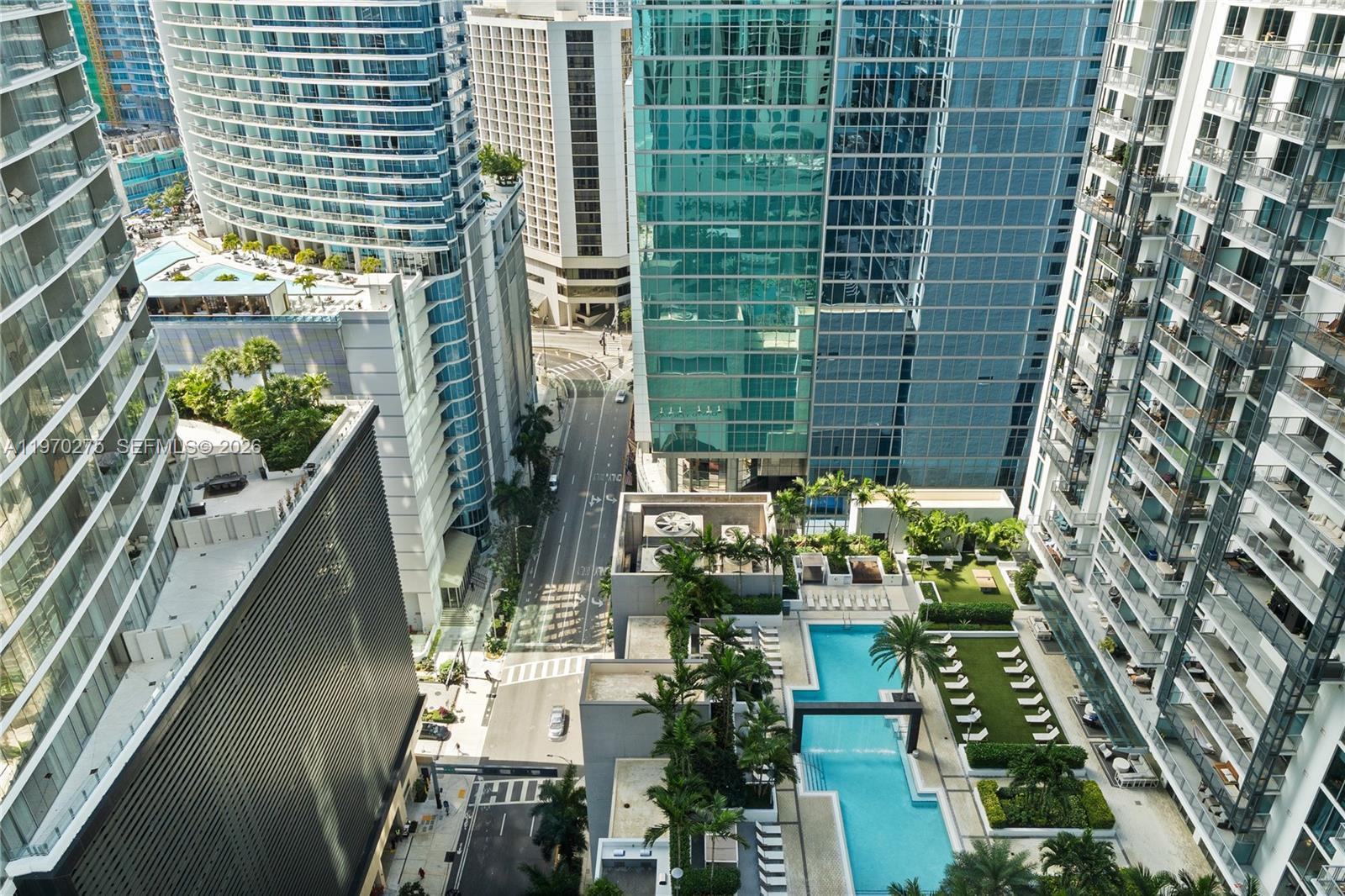 300 S Biscayne Blvd # 2602, Miami FL 33131 photo 3