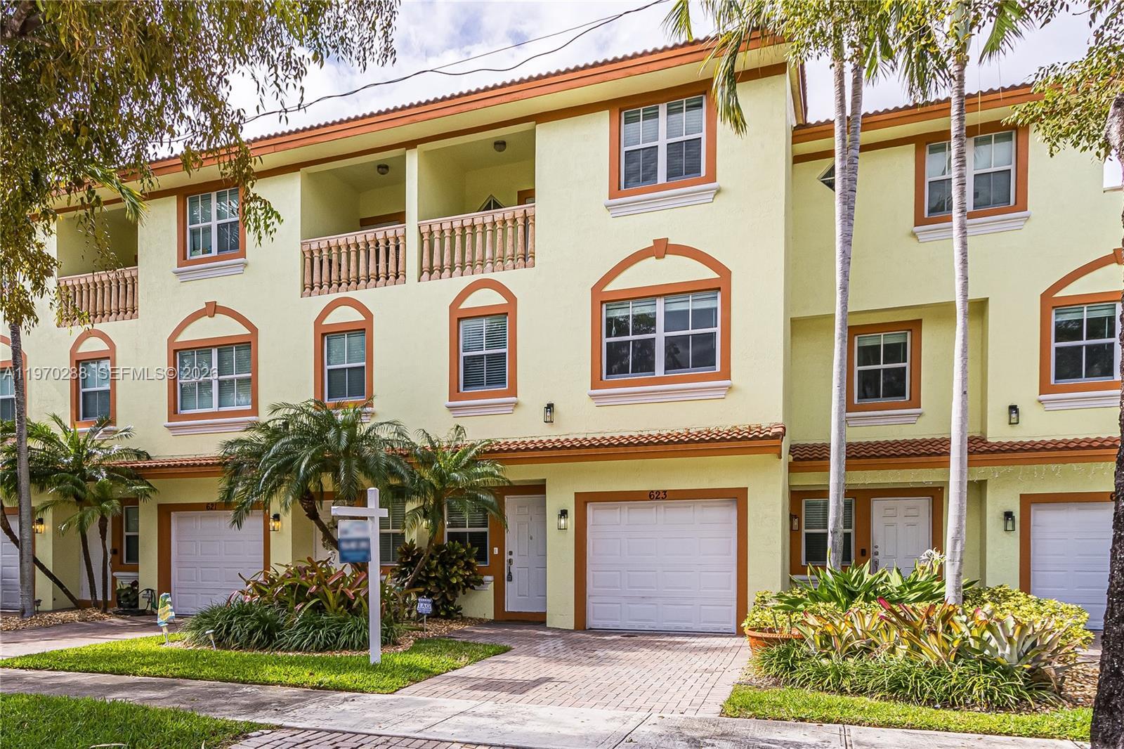 623 NE 8th Ave, Fort Lauderdale FL 33304