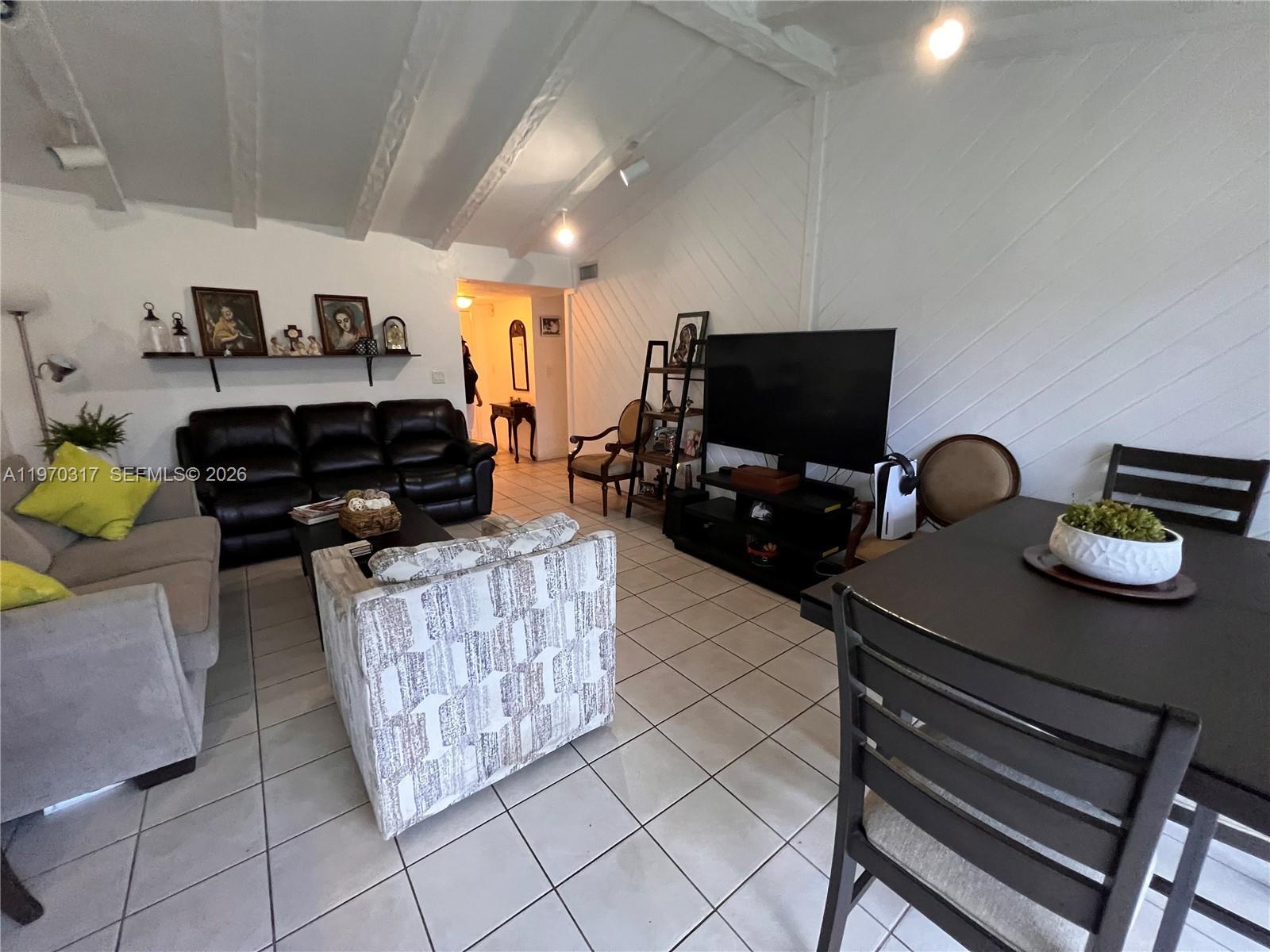 11028 SW 123rd Pl, Miami FL 33186 photo 4