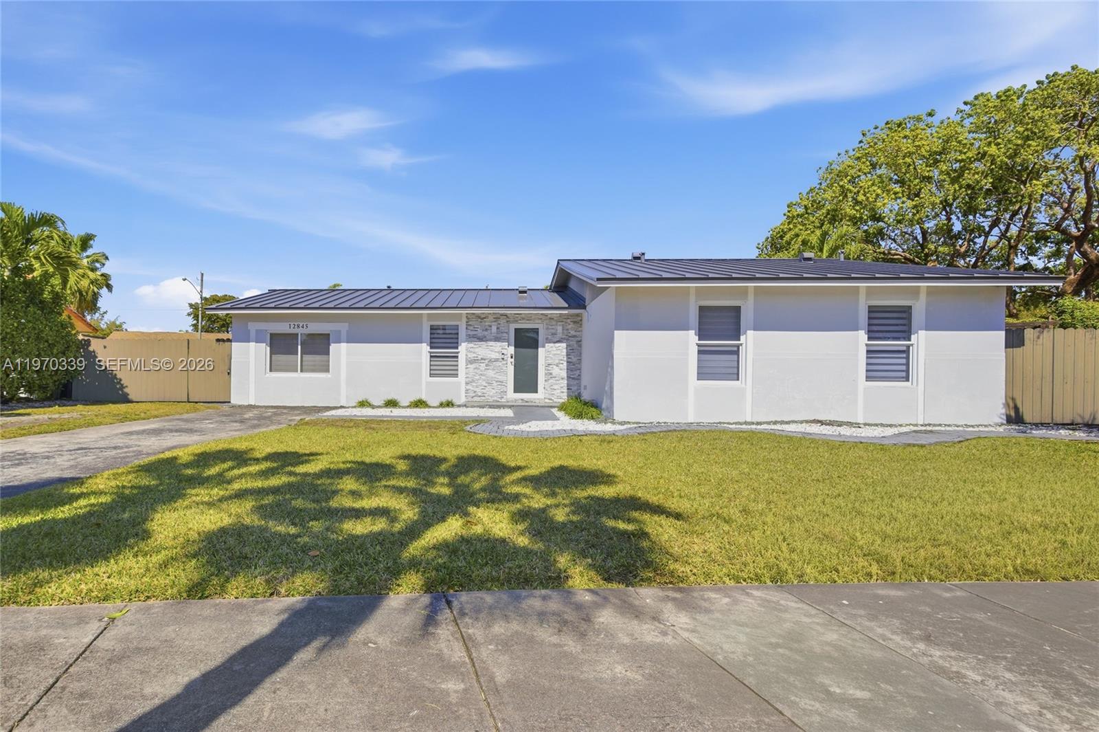 12845 SW 72nd Ter, Miami FL 33183 photo 2