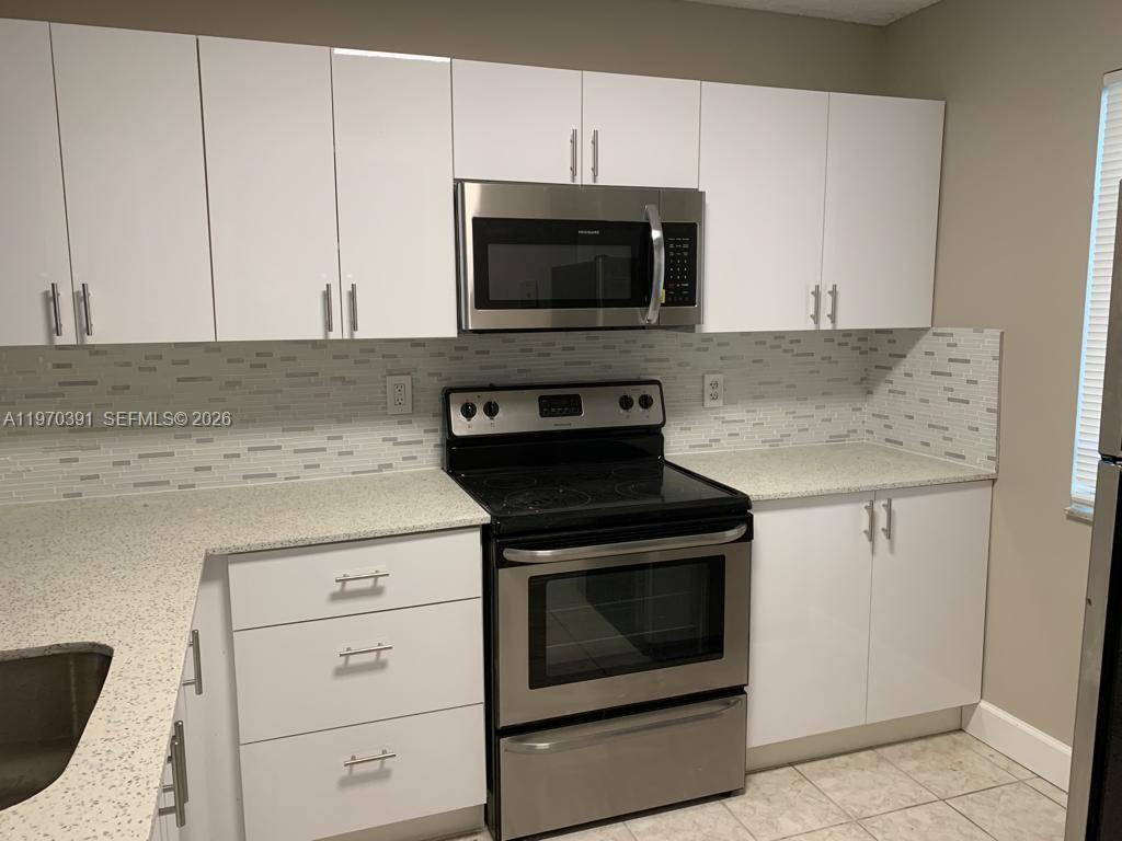 8700 N Sherman Cir # 305, Miramar FL 33025 photo 4