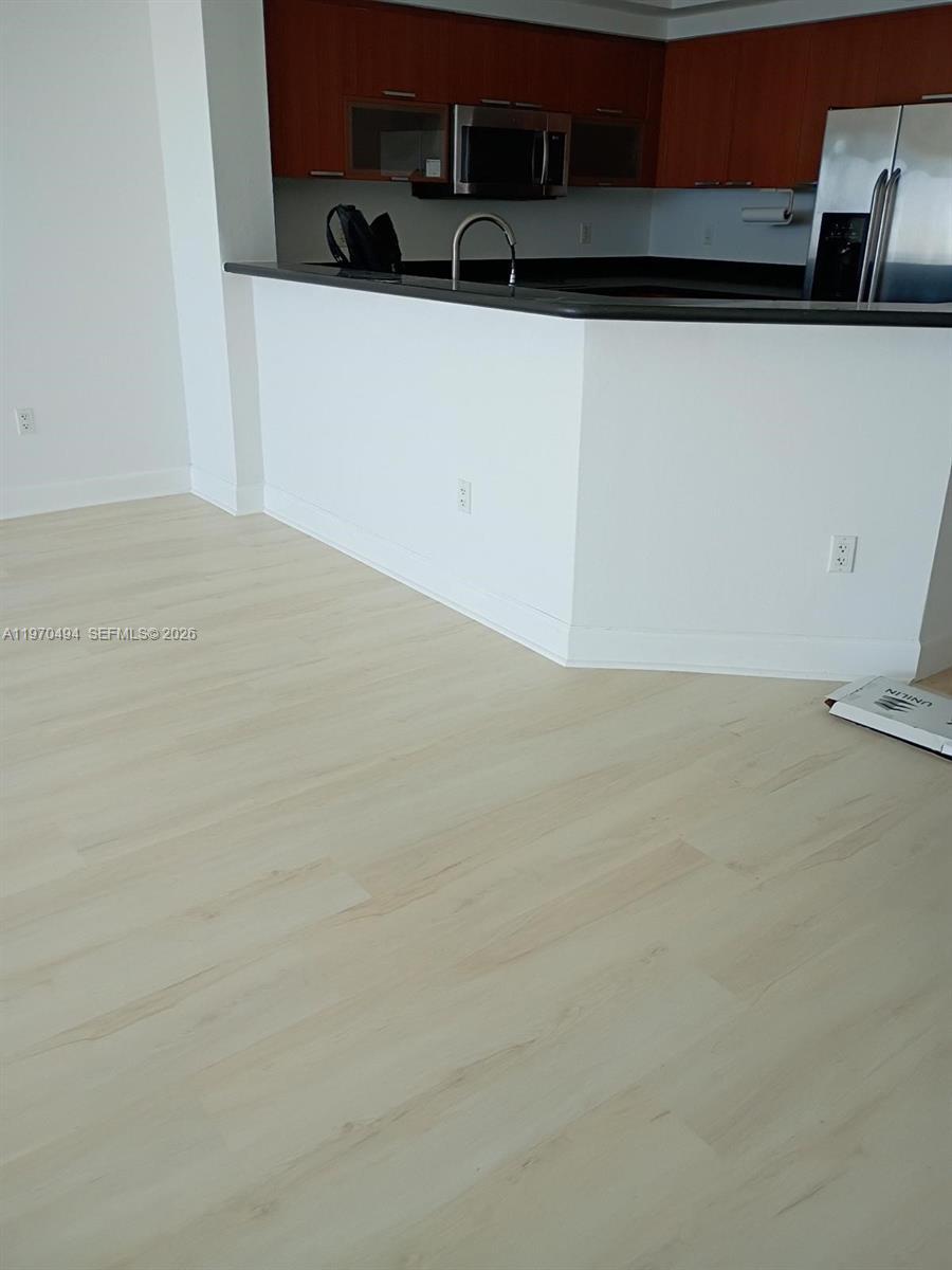15051 Royal Oaks Ln # 2003, North Miami FL 33181 photo 5