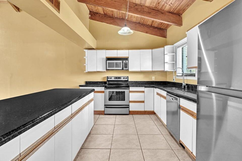 2438 Southridge Road, Delray Beach FL 33444 photo 4
