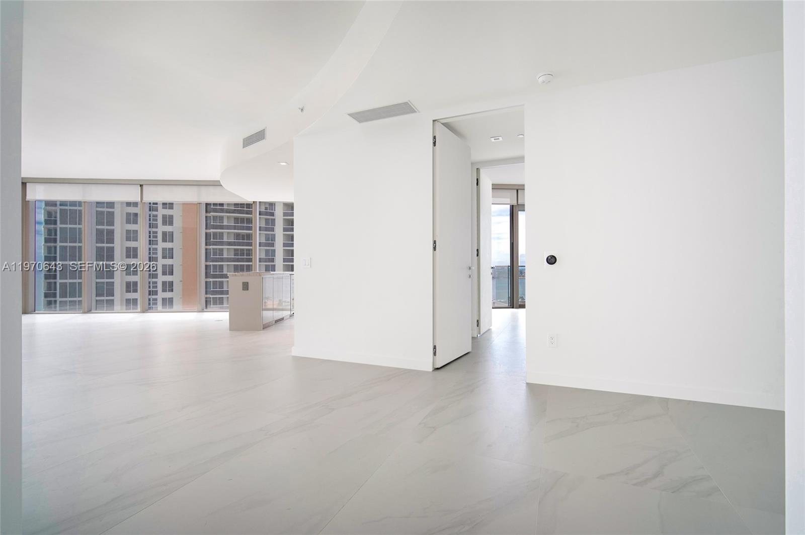 18975 Collins Ave # 1604, Sunny Isles Beach FL 33160 photo 4