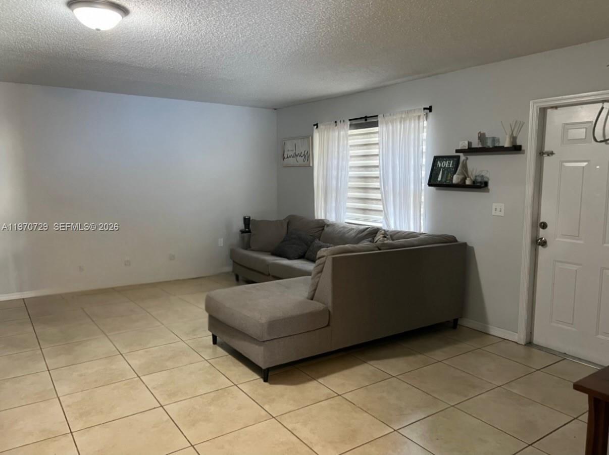12799 SW 257th St, Homestead FL 33032 photo 2