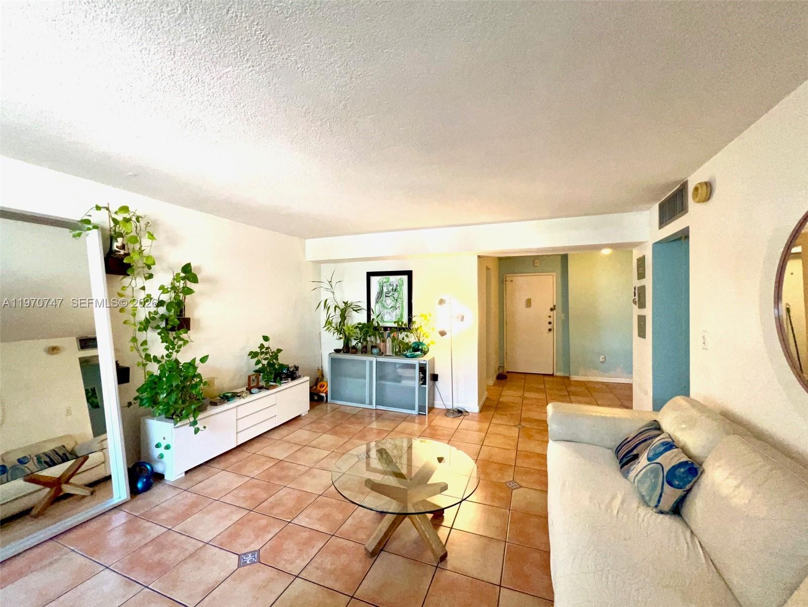 1658 Bay Rd # 203, Miami Beach FL 33139 photo 5