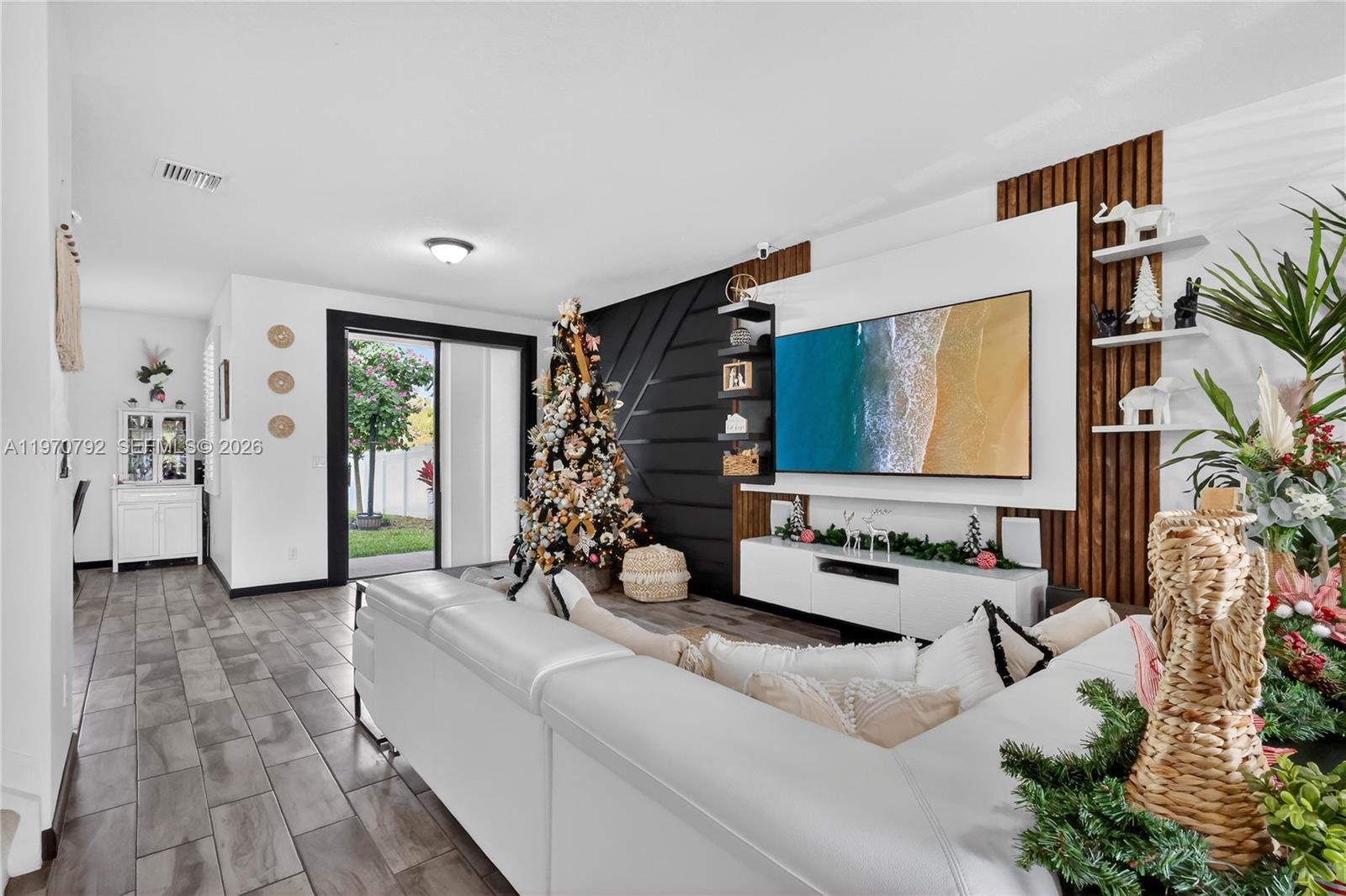 217 NW 36th Ave, Pompano Beach FL 33069 photo 3