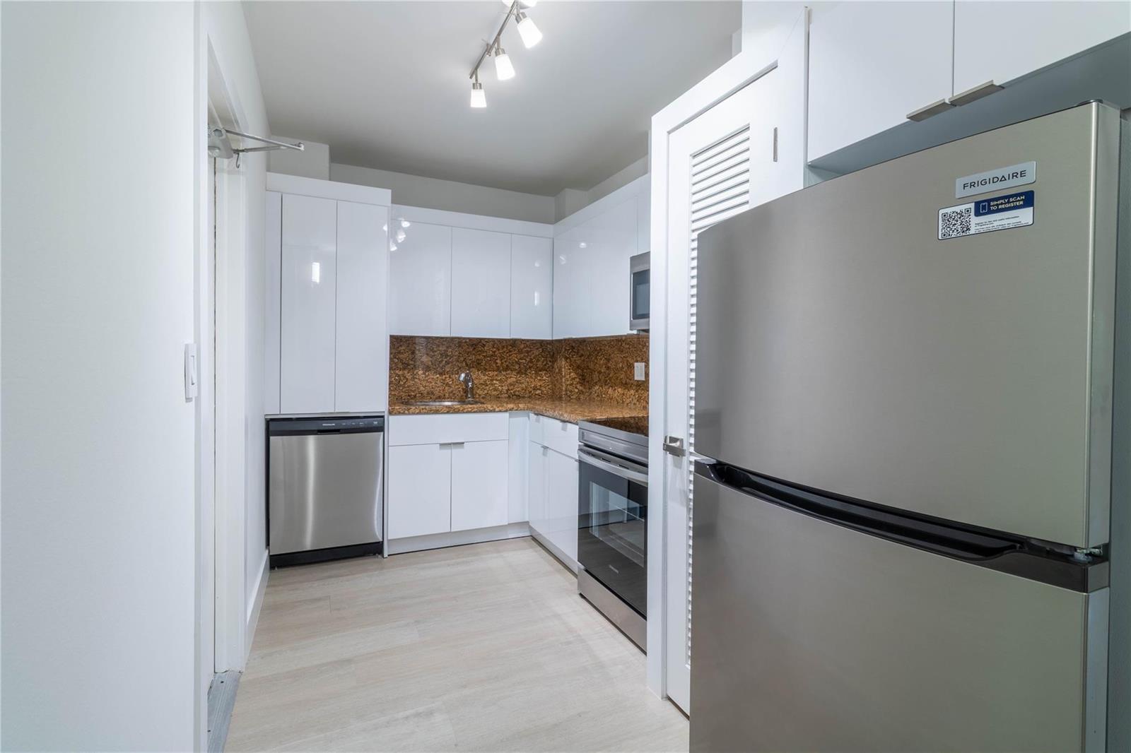 2424 SE 17th Street # 305B, Fort Lauderdale FL 33316 photo 2