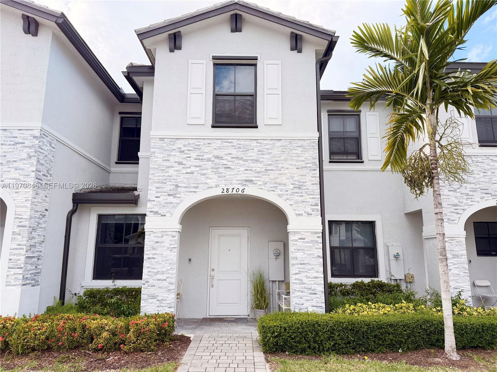 28706 SW 132nd Ct, Homestead FL 33033
