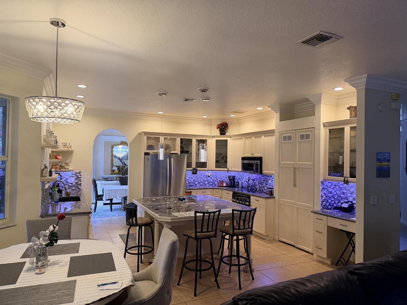 2236 Ridgewood Circle, Royal Palm Beach FL 33411 photo 5
