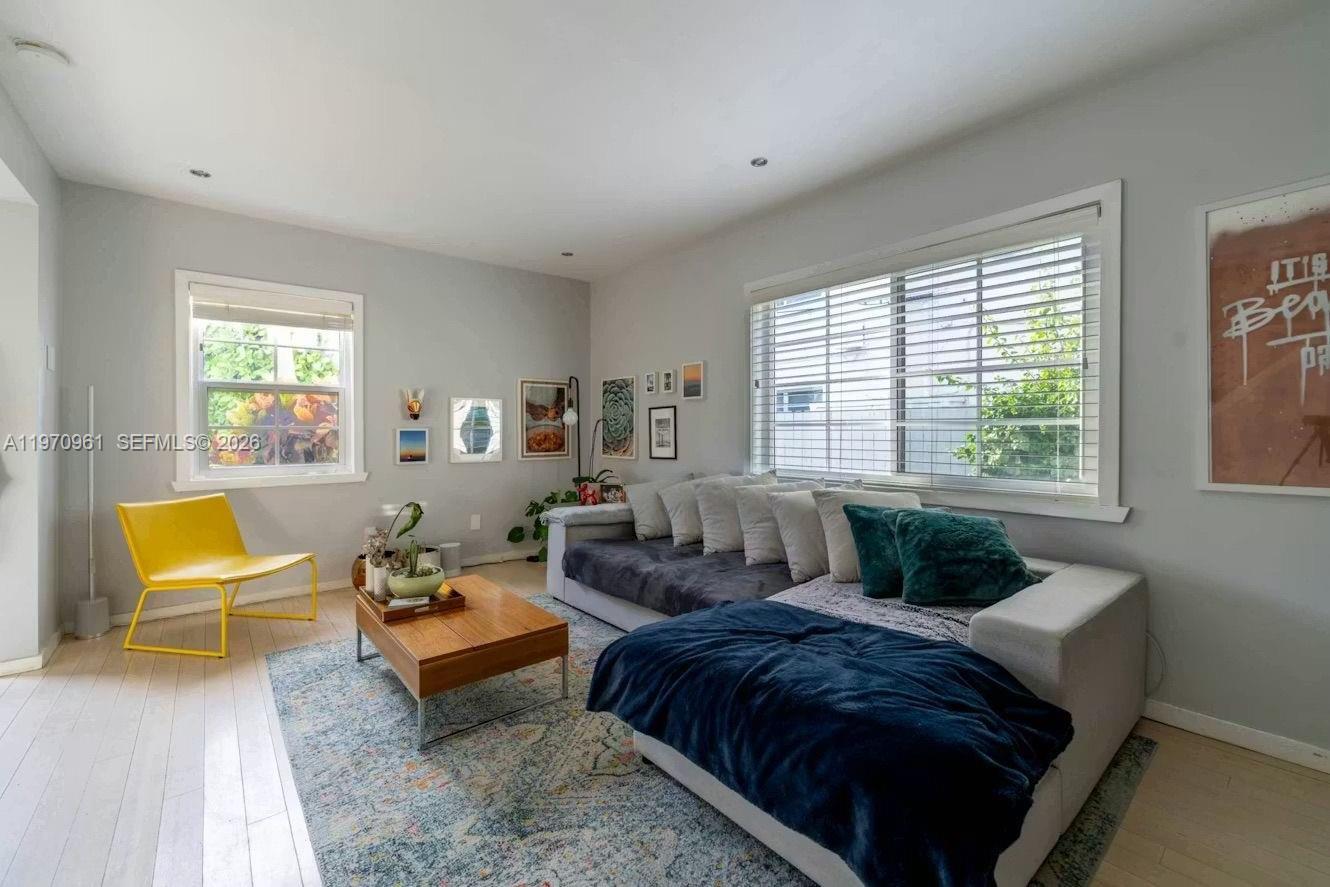 1061 Michigan Ave # 4, Miami Beach FL 33139 photo 3