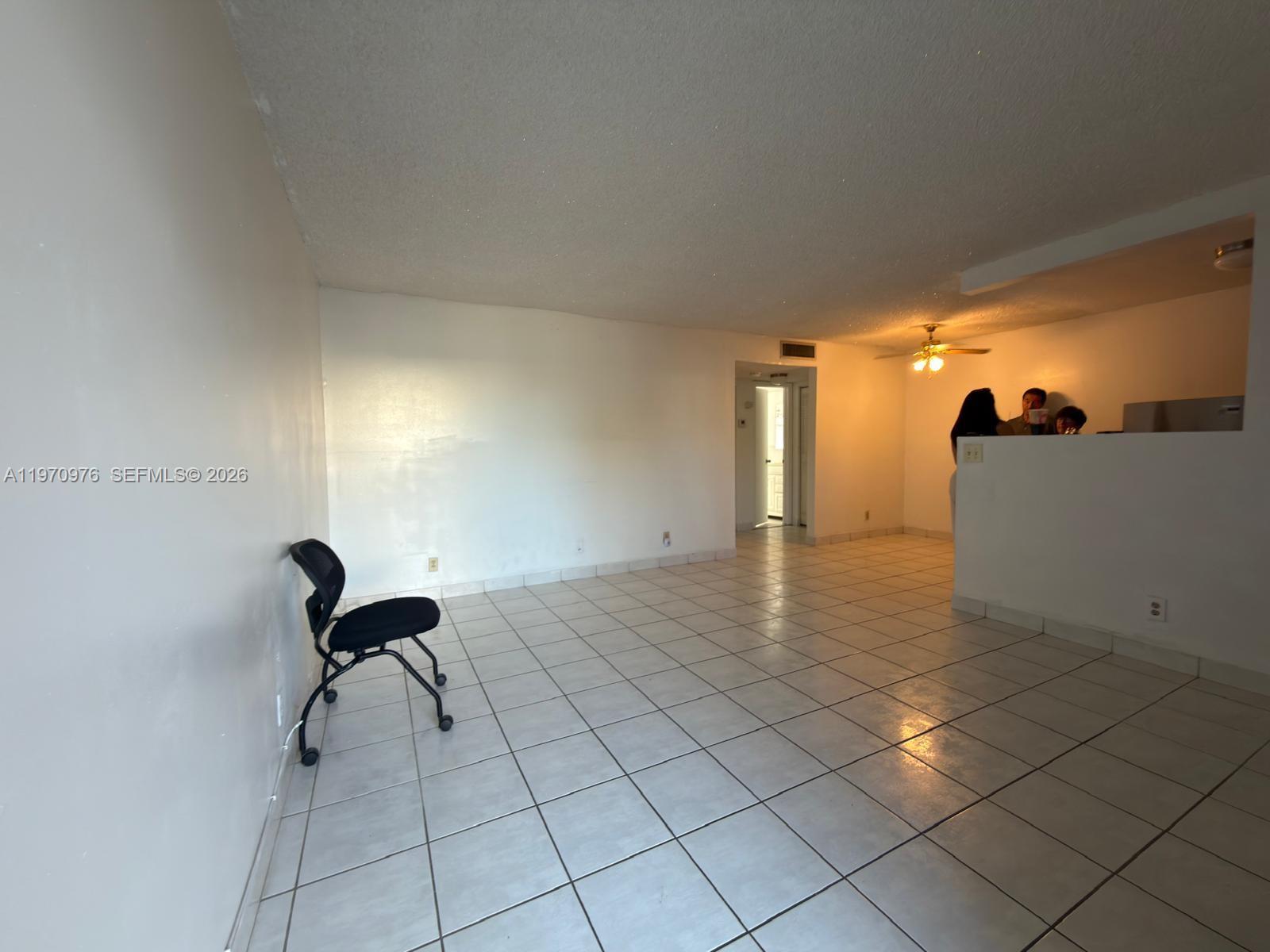 30 SE 4th Ave # 103, Hallandale Beach FL 33009 photo 2