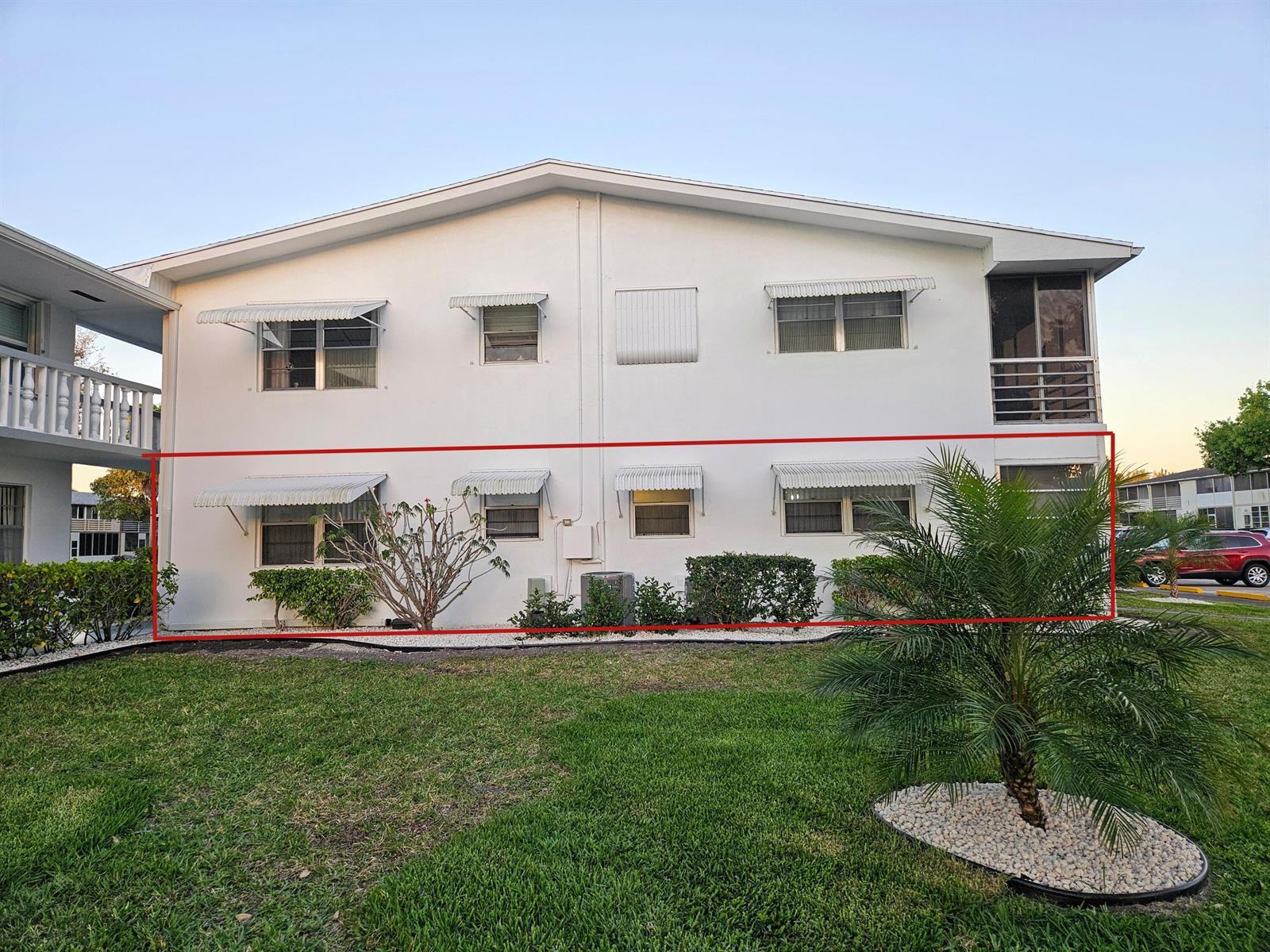 259 Windsor L, West Palm Beach FL 33417 photo 2