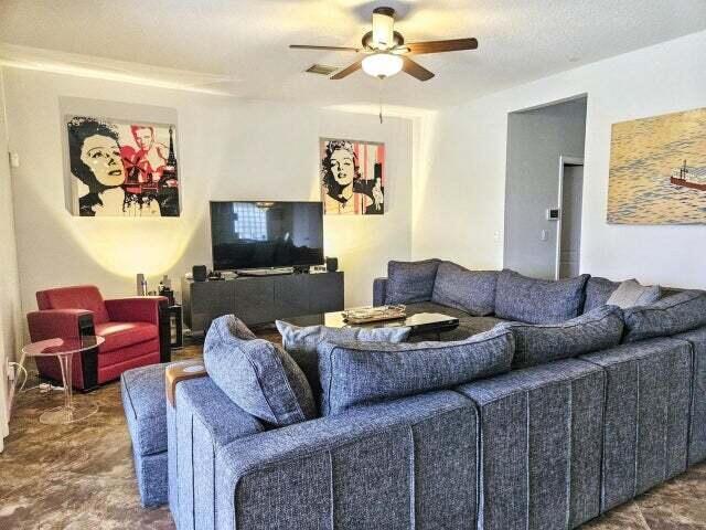 1225 Avondale Lane, West Palm Beach FL 33409 photo 5