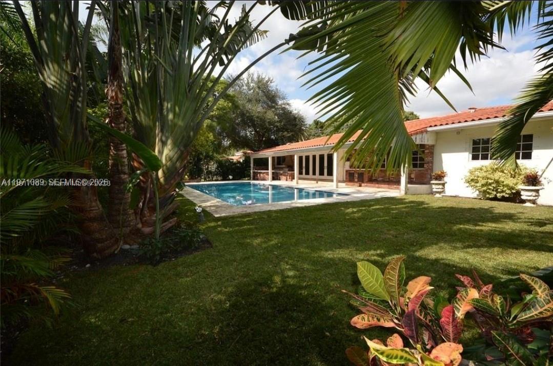 510 Bird Rd, Coral Gables FL 33146