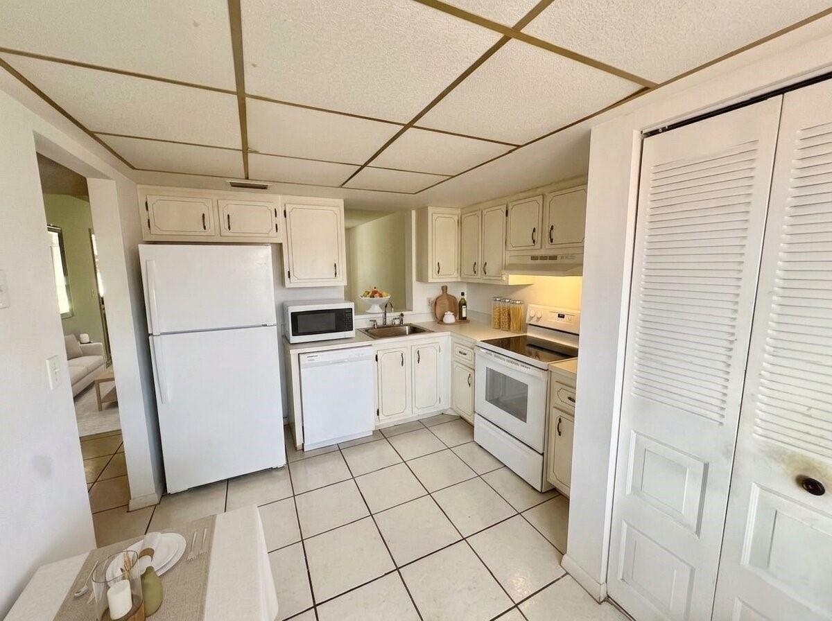 7610 NW 18th Street # 305, Margate FL 33063 photo 4