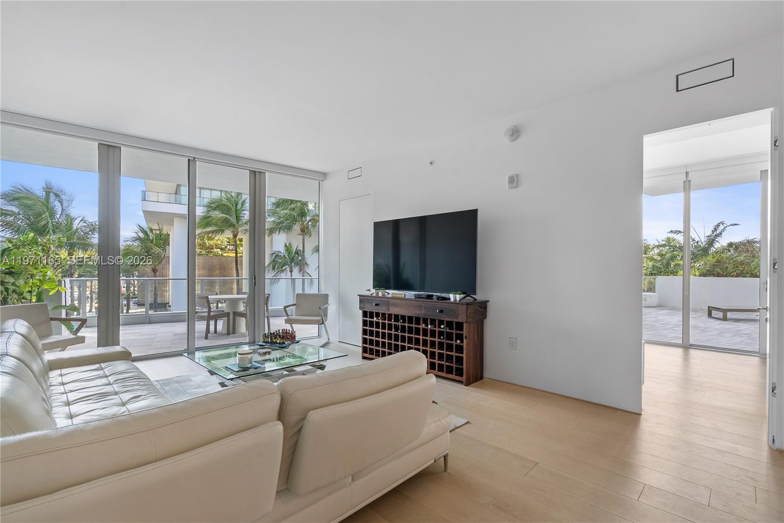 801 S Pointe Dr # 204, Miami Beach FL 33139 photo 3