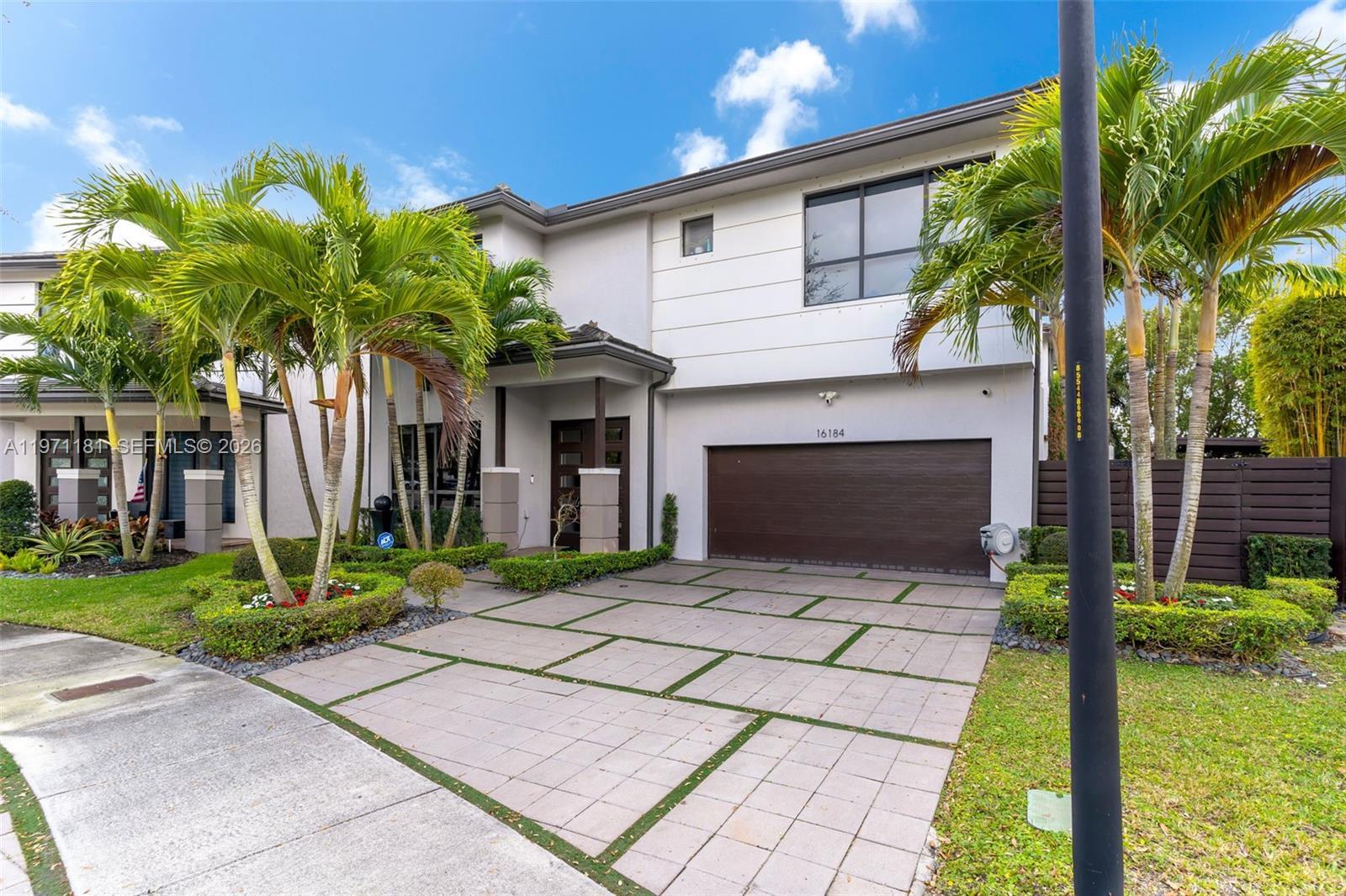 16184 SW 136th Way # 16184, Miami FL 33196
