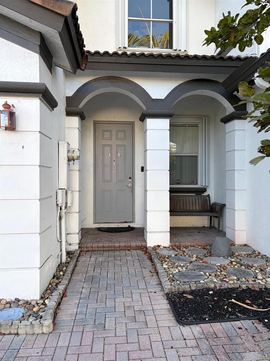 7848 NW 114th Path, Doral FL 33178 photo 3