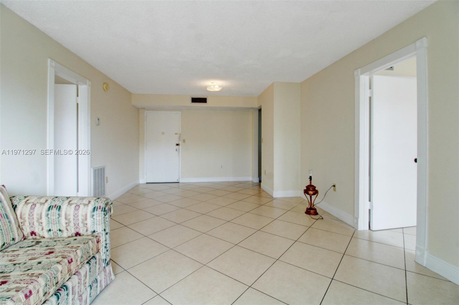 4717 NW 7th St # 10, Miami FL 33126 photo 5