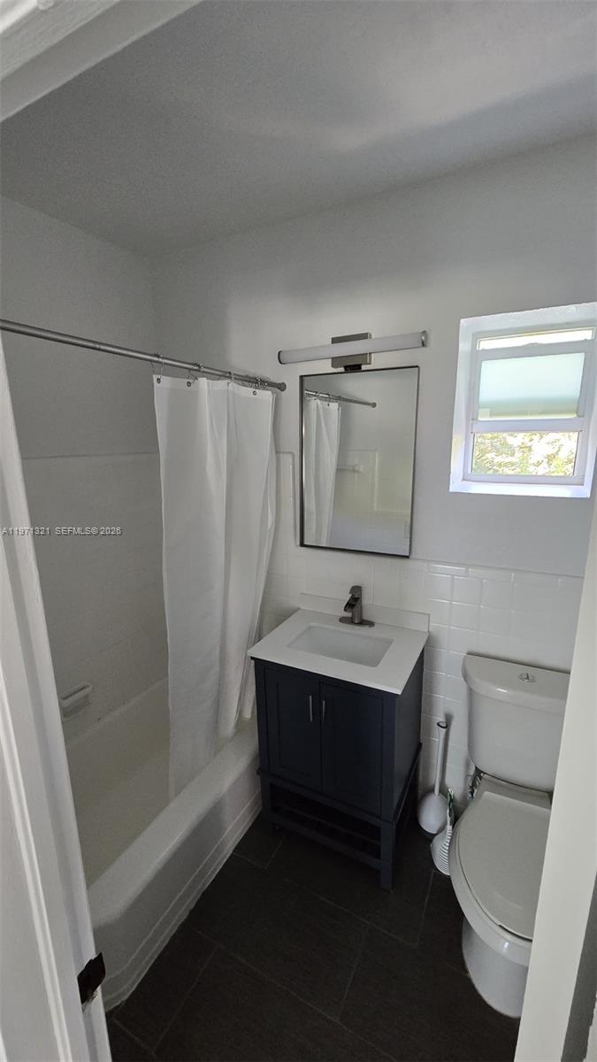 9270 E Bay Harbor Dr # 7B, Bay Harbor Islands FL 33154 photo 3