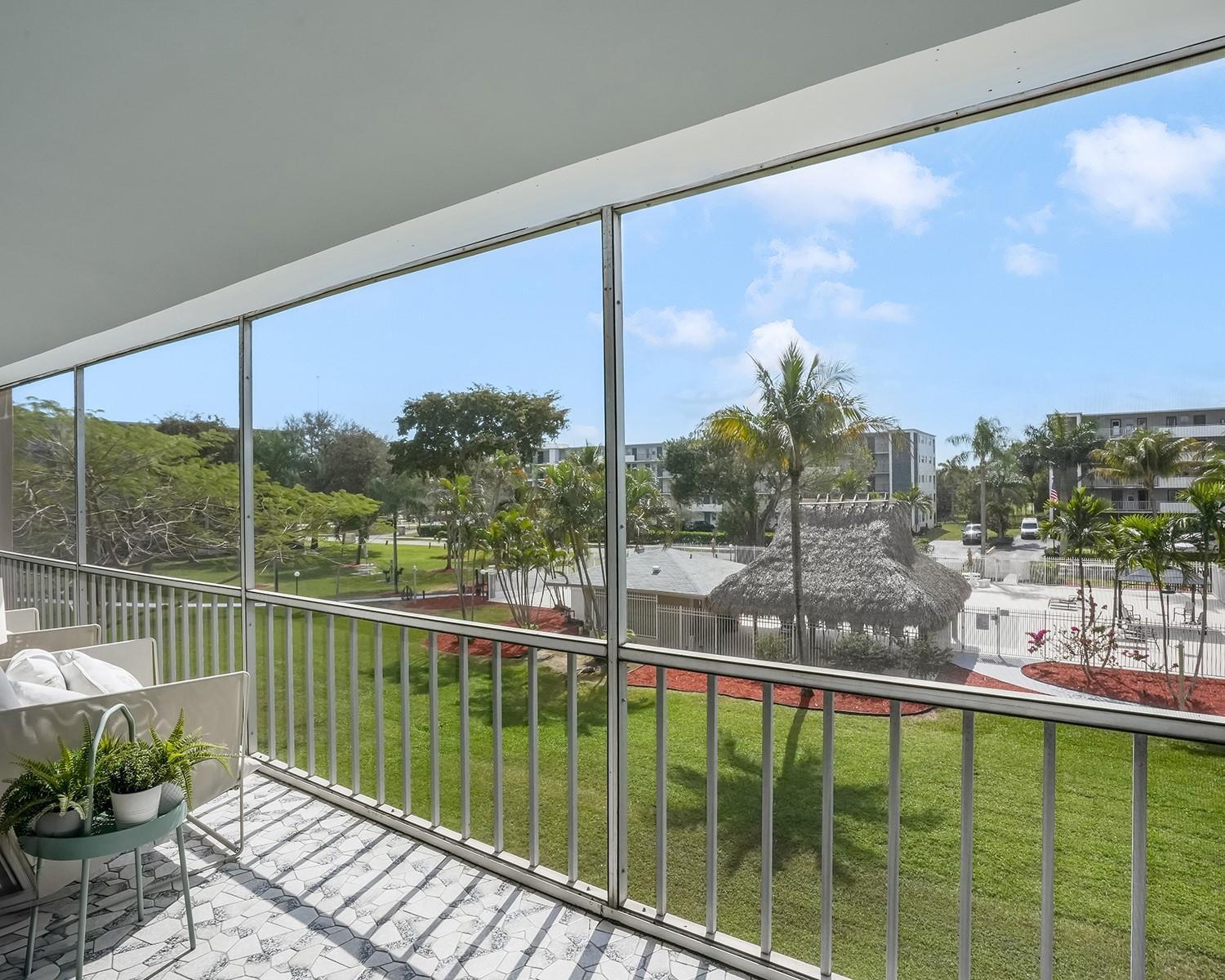 4700 Washington Street # 301, Hollywood FL 33021 photo 2